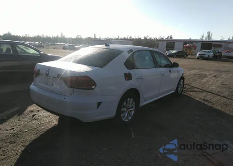 2015 Volkswagen Passat 1.8T Wolfsburg Edition из США, поврежденный, VIN 1VWAT7A30FC003949